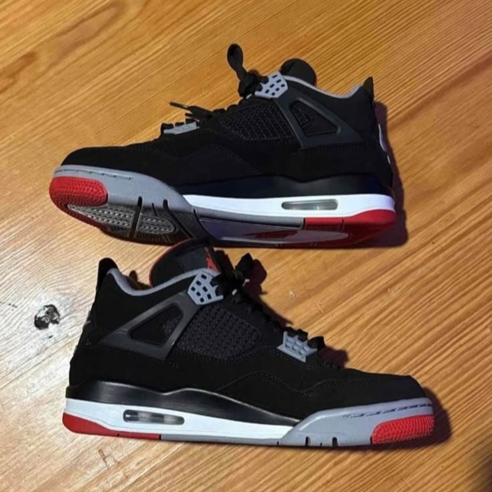Jordan Air 4 Black Red Sneakers - Picture 4 of 5